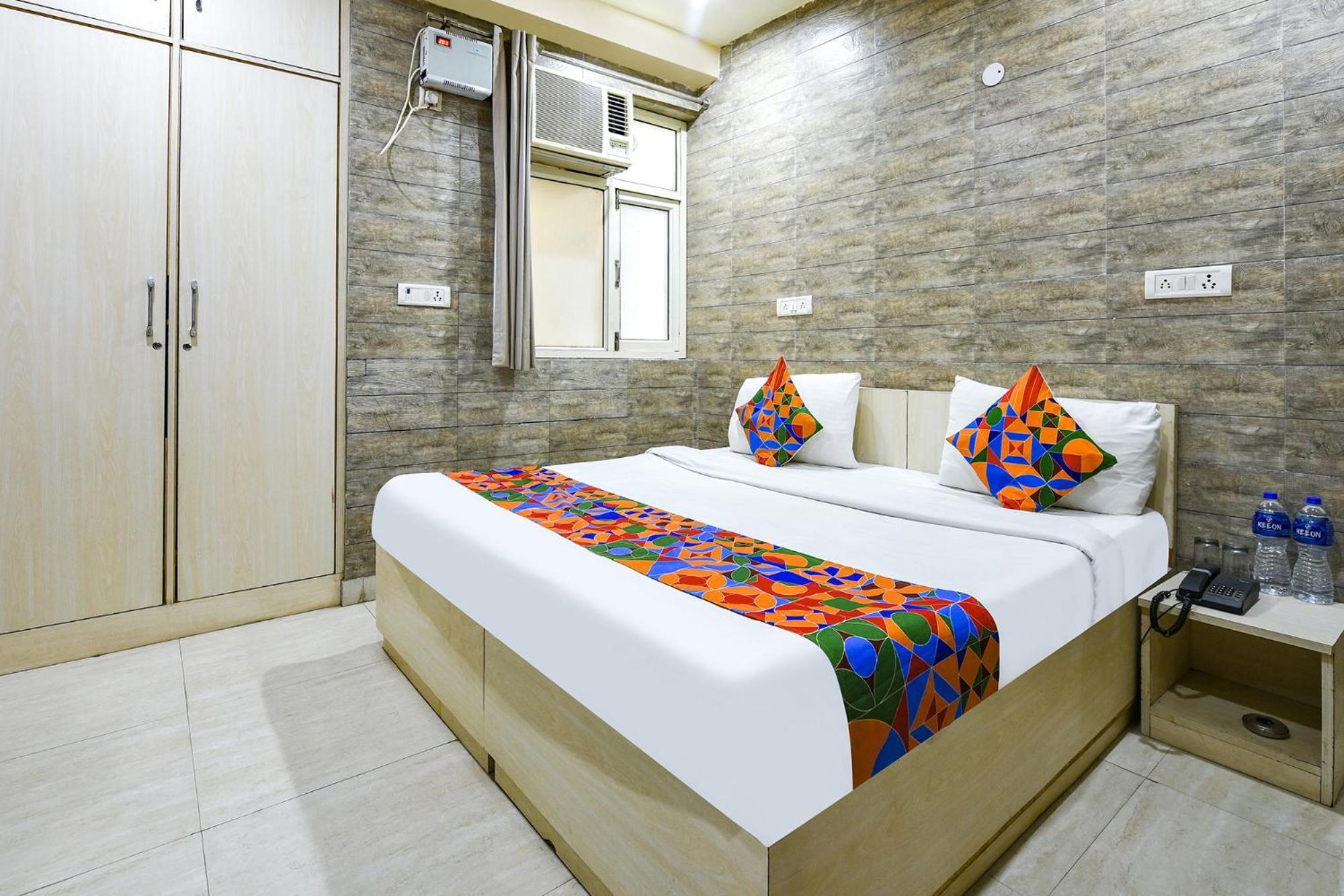 Fabhotel Model Town New Delhi Eksteriør billede