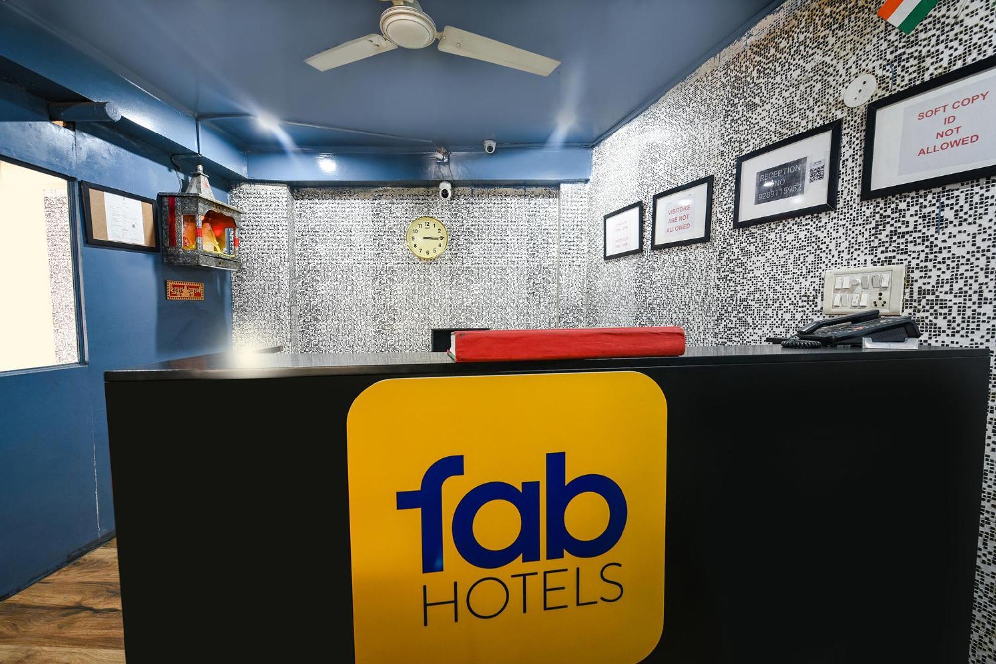 Fabhotel Model Town New Delhi Eksteriør billede